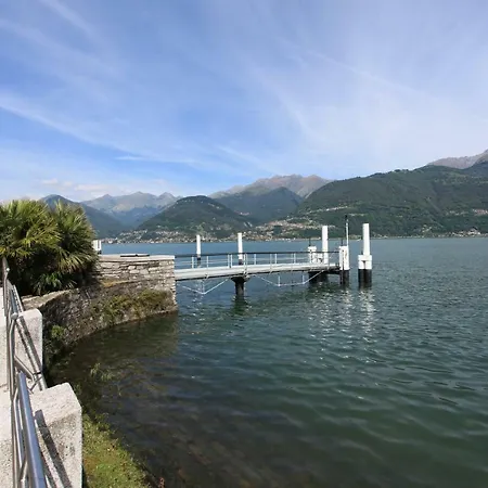 White House Lucia Feriehus