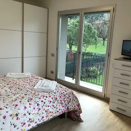 White House Lucia Feriehus