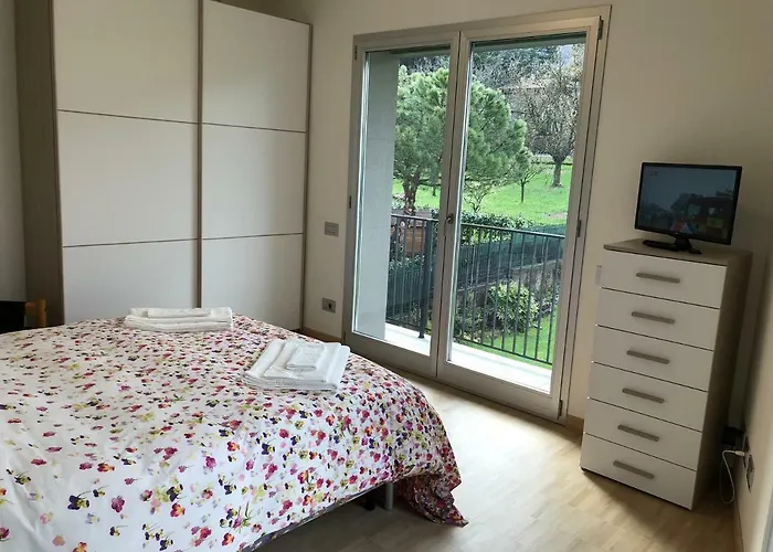 White House Lucia 別荘