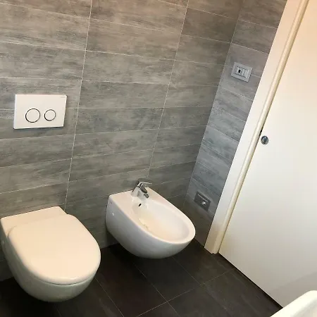 White House Lucia Prázdninový dům Colico